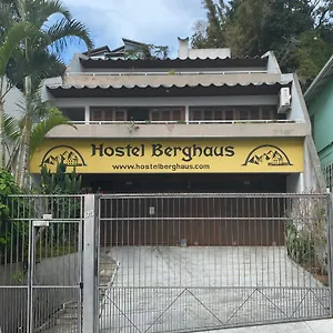  Hostal Berghaus